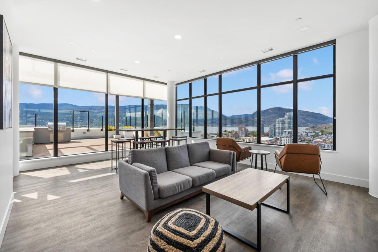 Brand New Luxury Downtown Near The Beach #13 Kelowna Esterno foto