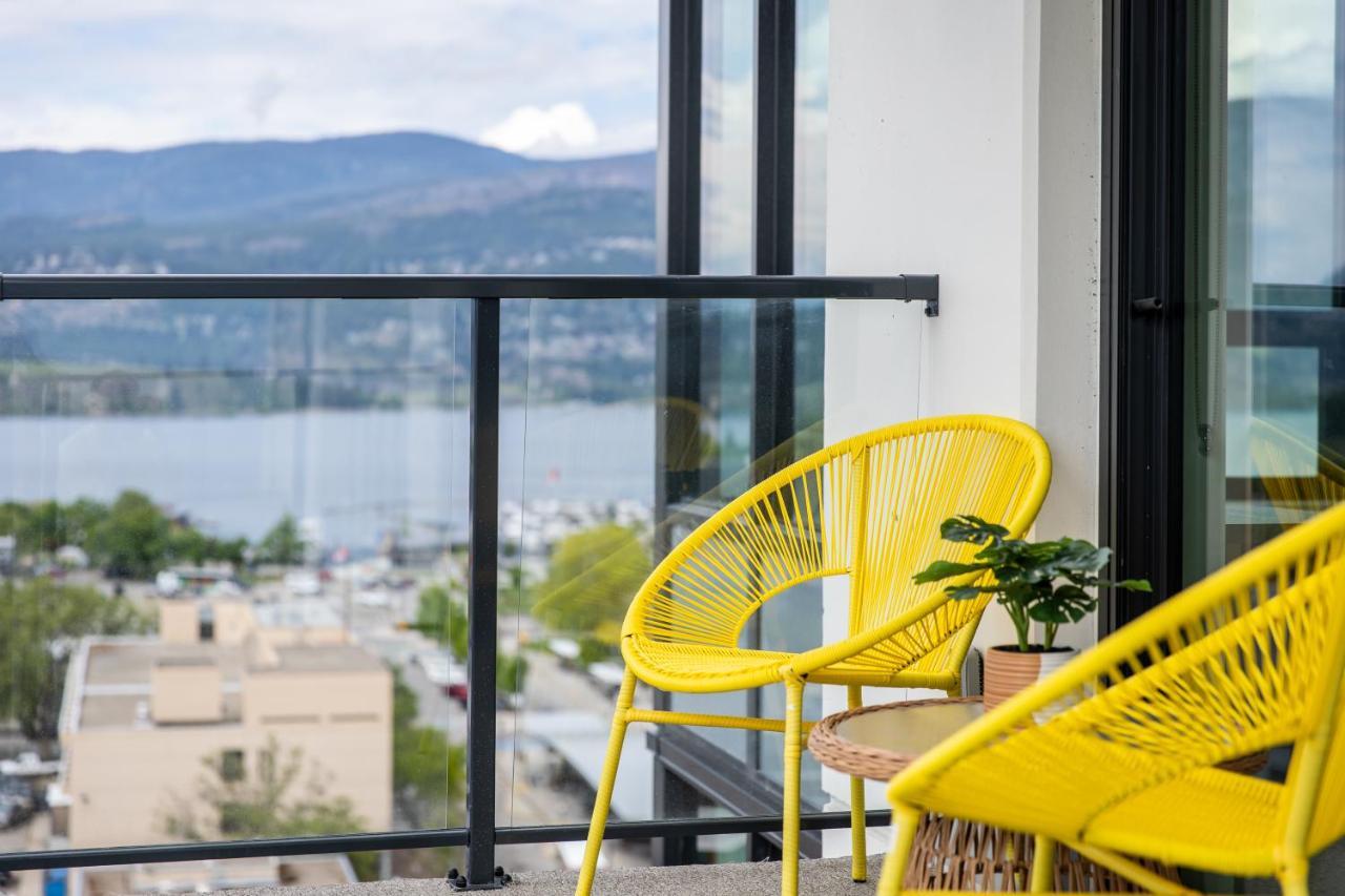 Brand New Luxury Downtown Near The Beach #13 Kelowna Esterno foto